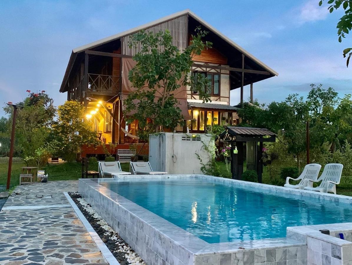 Rang Robin Farmstay With Swimming Pool Ban Wang Muang Экстерьер фото